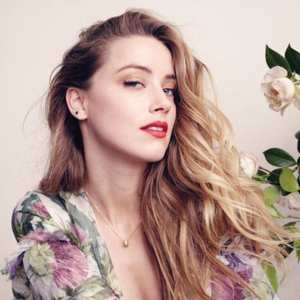 強尼戴普不惜「綠光罩頂」公開前妻安珀赫德偷情影片證據！小王居然是好萊塢大咖男星