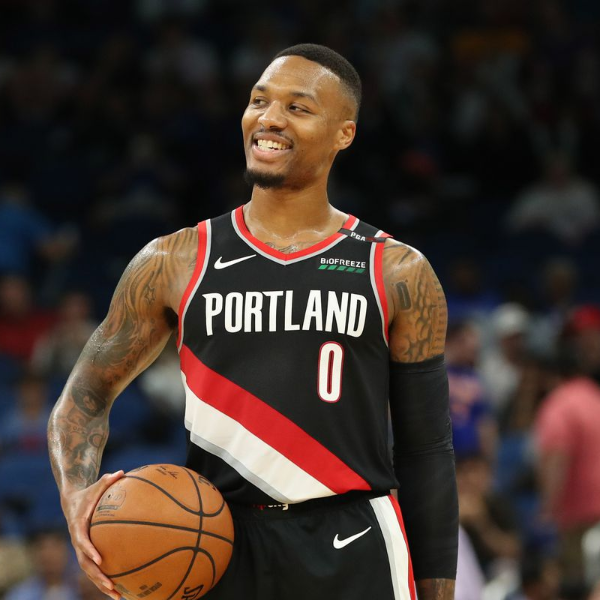 刷好刷滿！Damian Lillard 爆料自己打 2K 都只玩「職業」模式：「因為這樣才可以刷數據！」