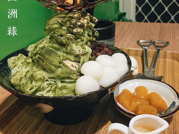 高雄人從小吃到大的美食秘境就在這！高醫周邊吃不完的銅板價美味！