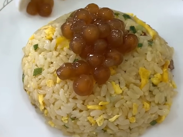 珍珠炒飯、珍珠納豆、還有珍珠糖醋肉？那些日本人創造的異色珍珠料理