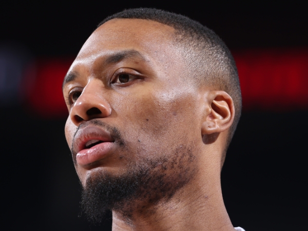 誓死效忠！Damian Lillard 表明他絕不抱團：「我不會為了冠軍戒指搞得自己顛沛流離！」