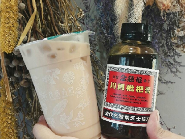 【吃貨出任務】台灣也喝的到枇杷膏奶茶啦！小編親自試喝 3 款話題奶茶飲品　「紅豆粉粿牛奶」一嚐就愛上