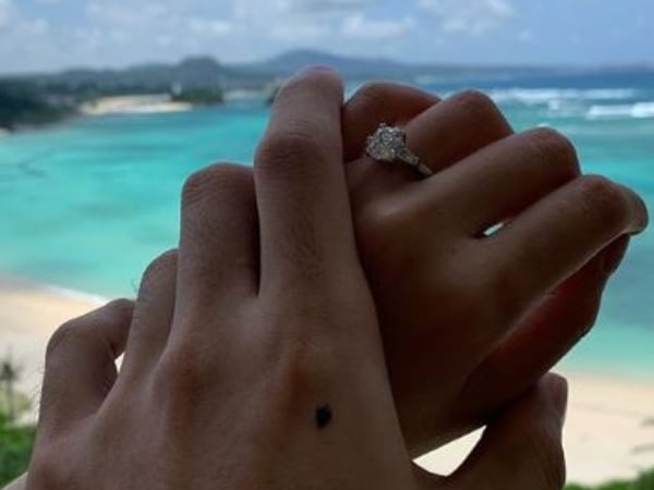 李榮浩懂挑！楊丞琳甜曬的「超閃求婚戒」我們幫你神出來了！背後寓意超浪漫、價格超天價～