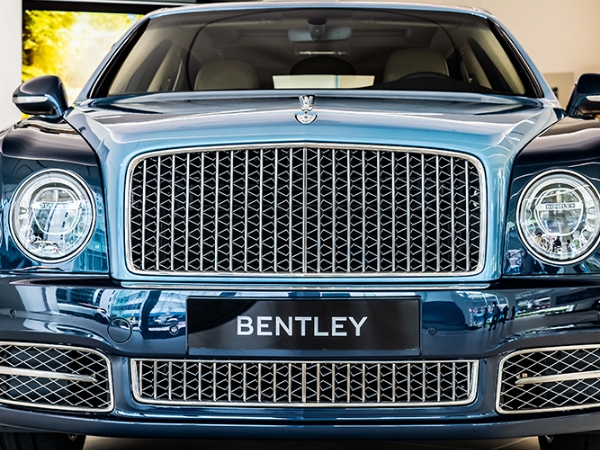 有錢人的面子之爭？賓利推出全球 100 台、全台僅 1 輛的百年紀念款 Mulsanne W.O. Edition