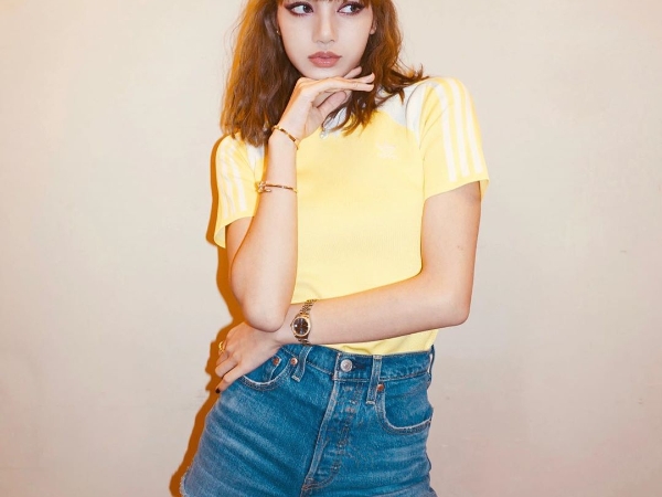 穿上美臀、逆天長腿通通有！梅根王妃、Gigi Hadid、Kendall 人手一件的丹寧褲就是它！