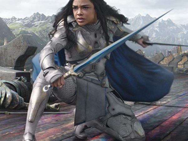 漫威首位同志英雄！女武神《雷神索爾 4》霸氣宣告：身為阿斯嘉新國王，我要找一個皇后！