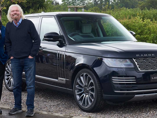 買車買到上太空？！維珍銀河攜手 Land Rover 推出太空旅行者專屬特別版車款