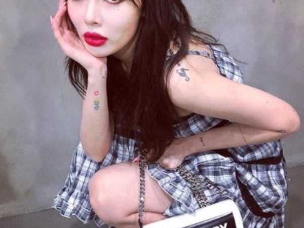 愛馬仕、GUCCI  都看不上眼！揭曉 3 款「泫雅最愛精品包」　想不到都是些這麼低調的好貨！？