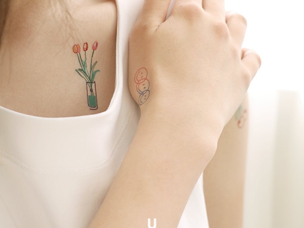 讓韓妞也著魔的夢幻系 Tattoo 貼紙實在太美！不買對不起自己！