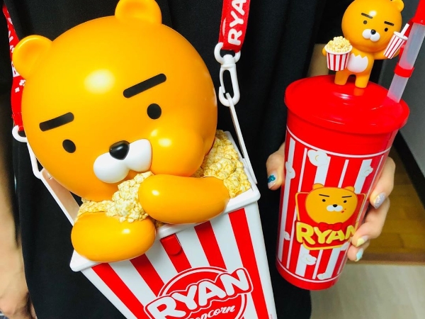 Ryan 變成蓮蓬頭了！Kakao Friends 周邊特搜，就讓 Ryan 陪你洗澡跟看電影吧～