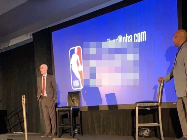 跟 NBA 主席尬聊的機會來了！金塊新秀「搞烏龍」貼出 Silver 手機號碼，網友立刻截圖大肆瘋傳！