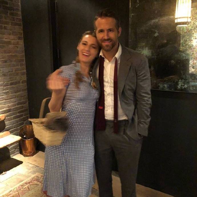 「死侍」萊恩雷諾斯慶祝老婆 32 歲生日,又耍賤分享一堆 Blake Lively 醜照!