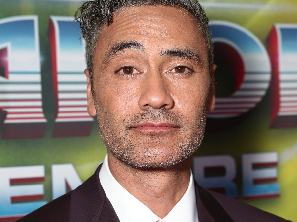 DC 漫威一家親？「雷神索爾」導演 Taika Waititi 正在商談出演新版《自殺突擊隊》！