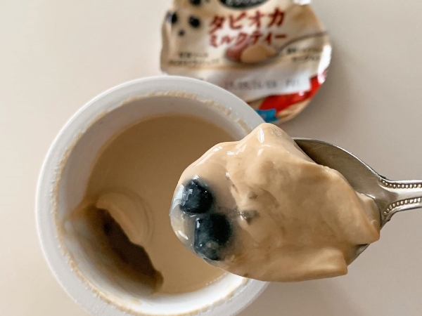 珍奶真的被玩壞啦!日本再推 3 款「珍珠奶茶口味甜點」,網友:「珍奶優格味道好違和」
