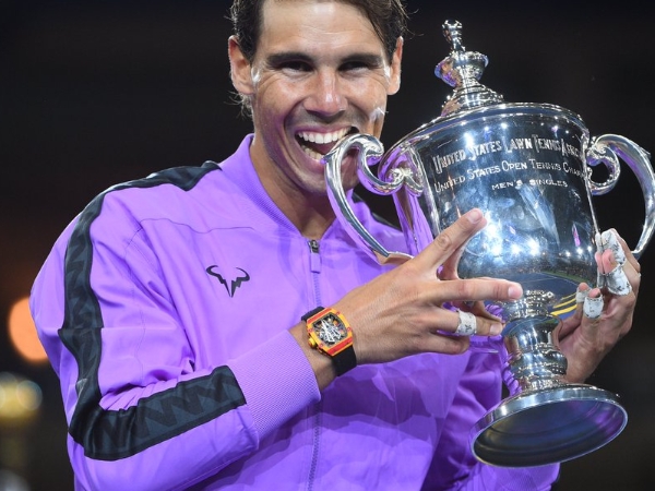 激戰將近 5 小時！美網「蠻牛」Rafael Nadal 擊敗 23 歲俄羅斯小鮮肉，勇奪第 19 座大滿貫冠軍！