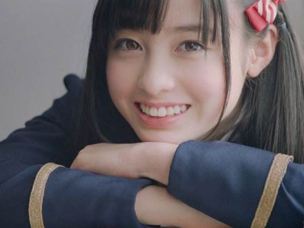 太神啦！日本搞笑節目「完全複製版」橋本環奈，本人居然是位 34 歲的花美男大叔！