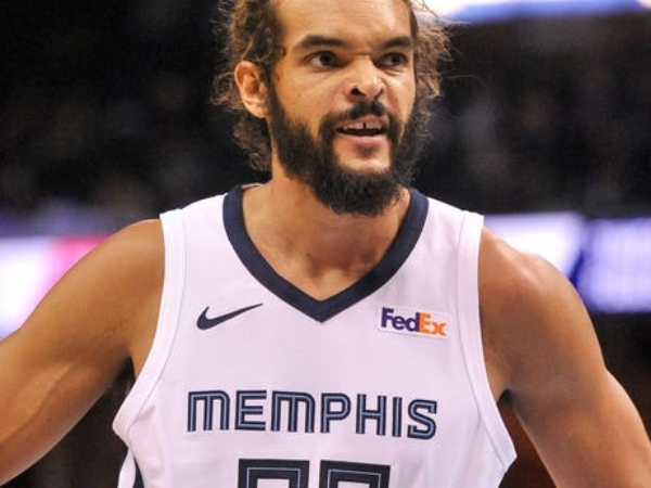 「法國舒淇」也要結婚了！Joakim Noah 求婚成功，對象是 28 歲維密「最兇天使」巴西巨乳辣模！