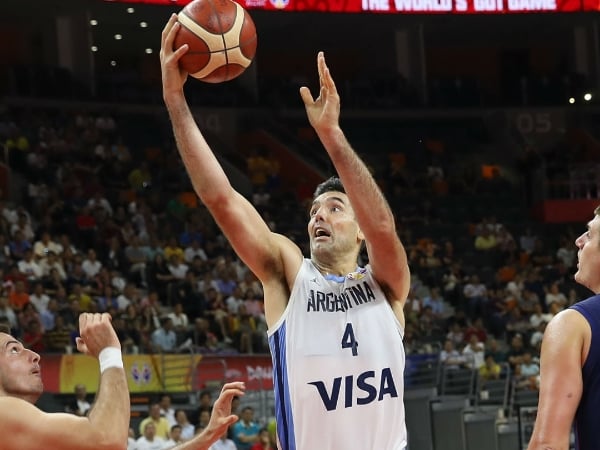 世籃賽最強阿伯！39 歲老將 Luis Scola 狂砍 20 分，阿根廷淘汰奪冠大熱門塞爾維亞挺進 4 強！