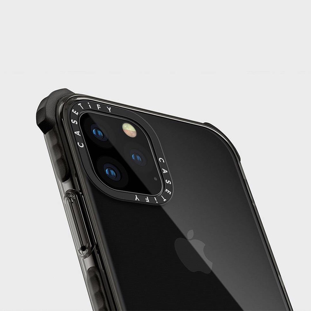 三公尺的高度一點也不畏懼 CASETiFY 率先推出 iphone 全新保護殼