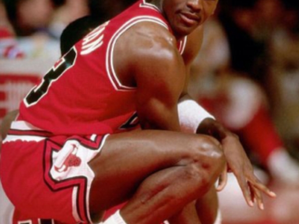 先跪求老闆加薪了!驚傳 Air Jordan 明年將漲價,鞋迷崩潰直呼「X!也太貴了吧!」