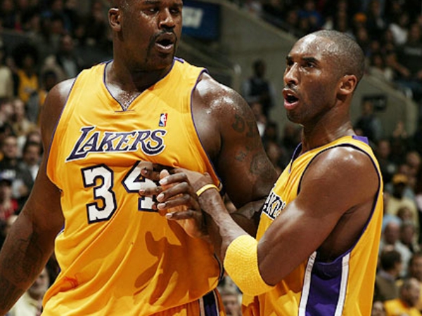 「沒有他老子照樣能奪冠!」Kobe 透露當年為何要選擇「與俠客歐尼爾分手」的背後秘辛!
