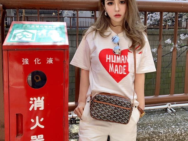 居然不是 Supreme?!想被心儀的潮妹子多看幾眼,這 5 個「潮妹愛牌」你肯定要知道!