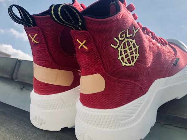 只有 120 雙! JUKSY 搶先開箱 PALLADIUM x UGLYWORLDWIDE 聯名鞋:這 5 個彩蛋就夠值得搶了!