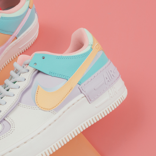 增高又時髦！Nike 推出的這雙鞋，估計又要成為下一雙帥妹最愛的「爆款球鞋」！