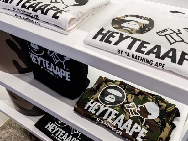 迷彩黑糖波波！「AAPE x 喜茶」最潮茶飲來一杯！