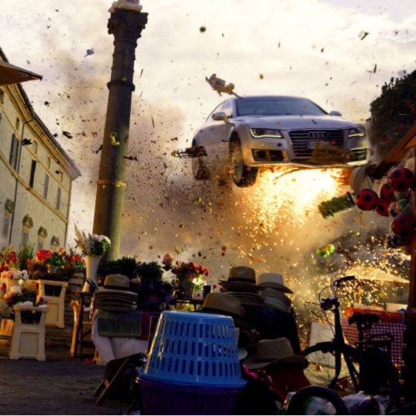 「爆炸王」麥可貝執導《鬼影特攻：以暴制暴》正式預告，「死侍」主演動作超級爽片！
