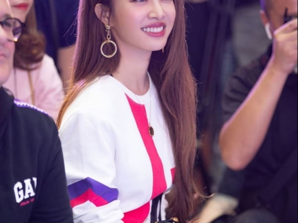 Jolin x Gap 超搶眼配色聯名！怎麼搭都超好看