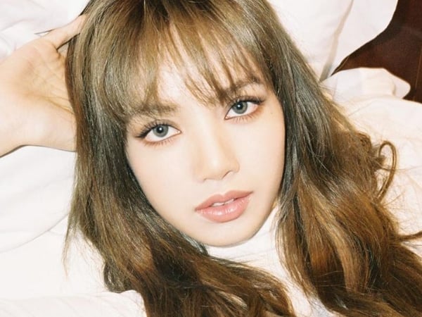 長得不厭世靠化妝來補！Lisa、Jennie 都在畫的「看你不爽妝」3 大重點請筆記！