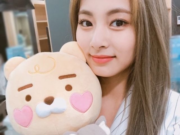 想要穿上子瑜親手為你設計的睡衣嗎？Kakao Friends × TWICE 聯名強勢登場，ONCE 一定要收藏！