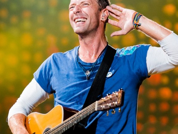 睽違 4 年回歸!Coldplay 宣告超豪華「雙專輯」下個月發行,新音樂引歌迷激動!