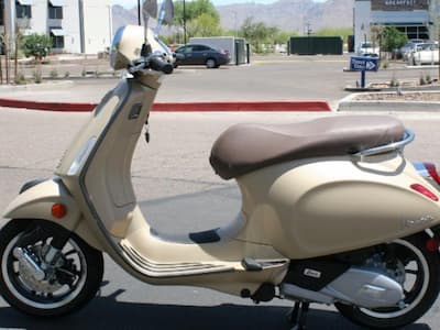 【老 J 推車】盤點 5 輛顏值高「復古機車」，Vespa Primavera、PGO J-BUBU 125 等座駕你選誰？