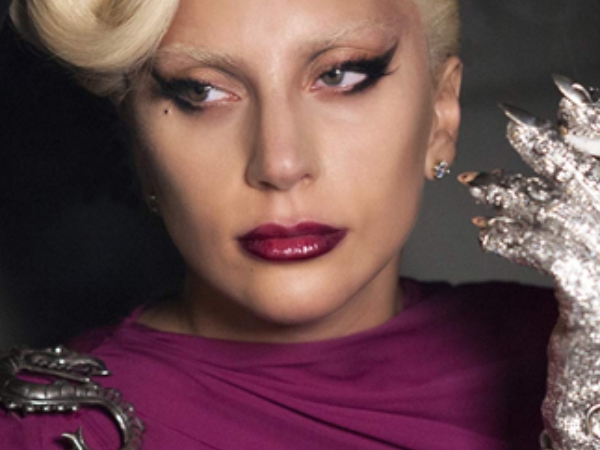 Lady Gaga 回歸電影圈,最新作品將飾演史上最惡名昭彰的「時尚黑寡婦」!