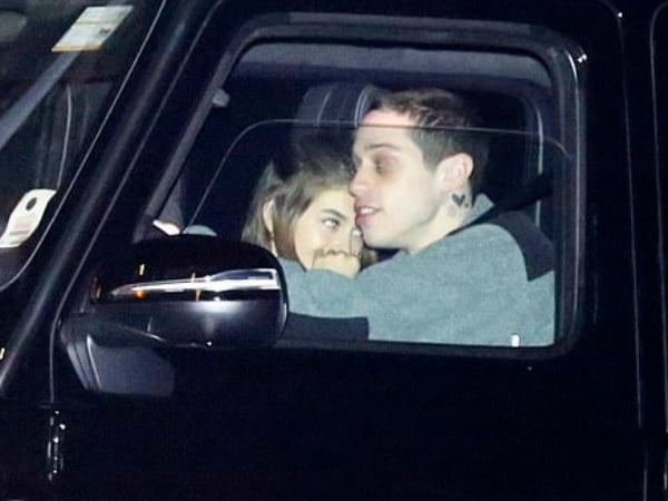 皮特戴維森被直擊私下約會辛蒂克勞馥女兒 Kaia Gerber，確認搭上星二代正妹名模！