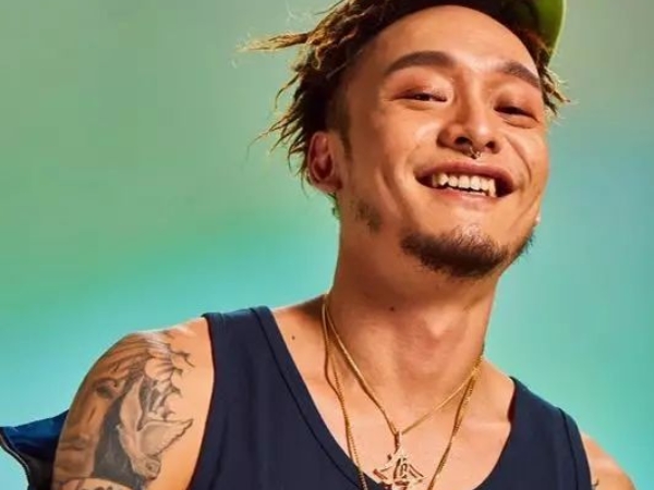 風評由黑翻白？《中國有嘻哈》徐真真上節目大談感情觀：「我是渣男！」網友：太 Real 了！