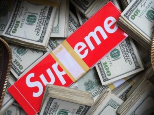 【J 頭調查局】連 Palace 都進駐中國，為何 Supreme 遲遲不東進？看來這位街頭至尊比我們想得更反骨