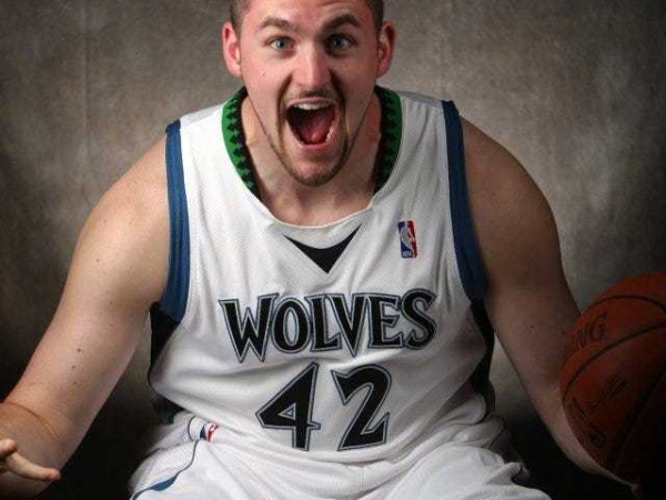 胖子果然都是潛力股！騎士隊 Kevin Love 昔日曾是平頭小胖子，瘦身後直接帥變男模！