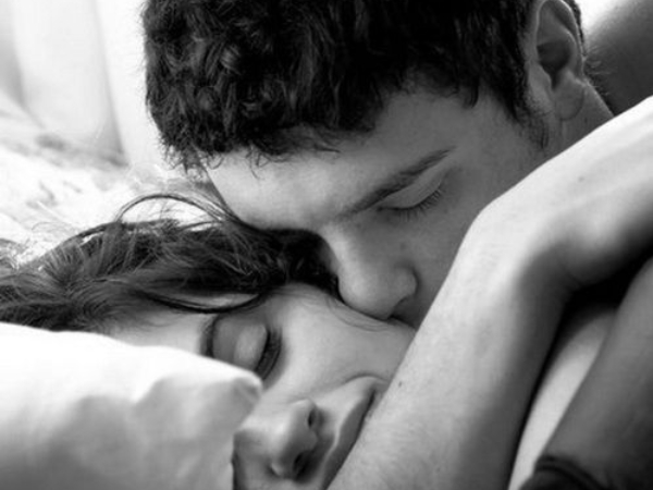好男人在做愛後 5 個行為代表他愛你,若他有做齊要好好珍惜
