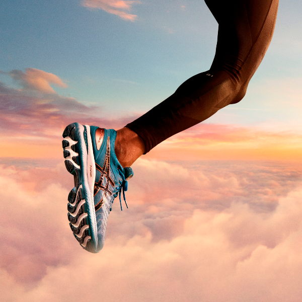 ASICS GEL-NIMBUS 22 全面升級更舒適 頂級緩震跑鞋助力跑者柔軟備戰 迎戰台北馬   憑報名憑證享優惠