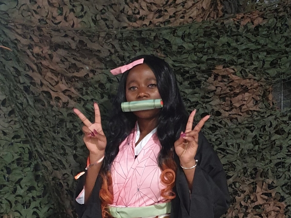 黑人少女 Cos 《鬼滅之刃》人氣角色禰豆子遭酸民嗆翻！意外湧進大批鼓勵超暖心！