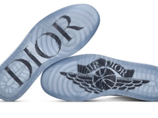 Dior x Air Jordan 1 高清實體太上火！鞋舌竟隱藏這樣細節，但卻有人覺得太普通⋯