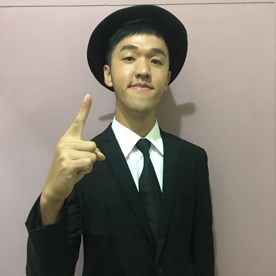童顏模式說掰掰!「正顎香蕉」臉部消腫 65% 近照曝光 網再次受驚:比黑人帥一百倍!