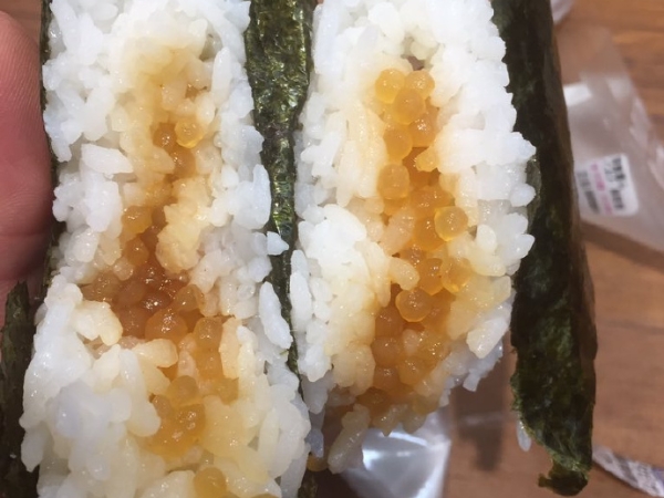 爆紅新品!日本商店推出「醬油珍珠飯糰」,在著魔於珍珠奶茶的道路上越走越狂!