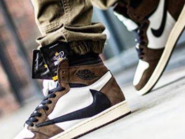 LV 鞋盒、AJ 1 拉皮神器你都有了嗎？這些球鞋週邊小物，才是「正港鞋頭」必備！