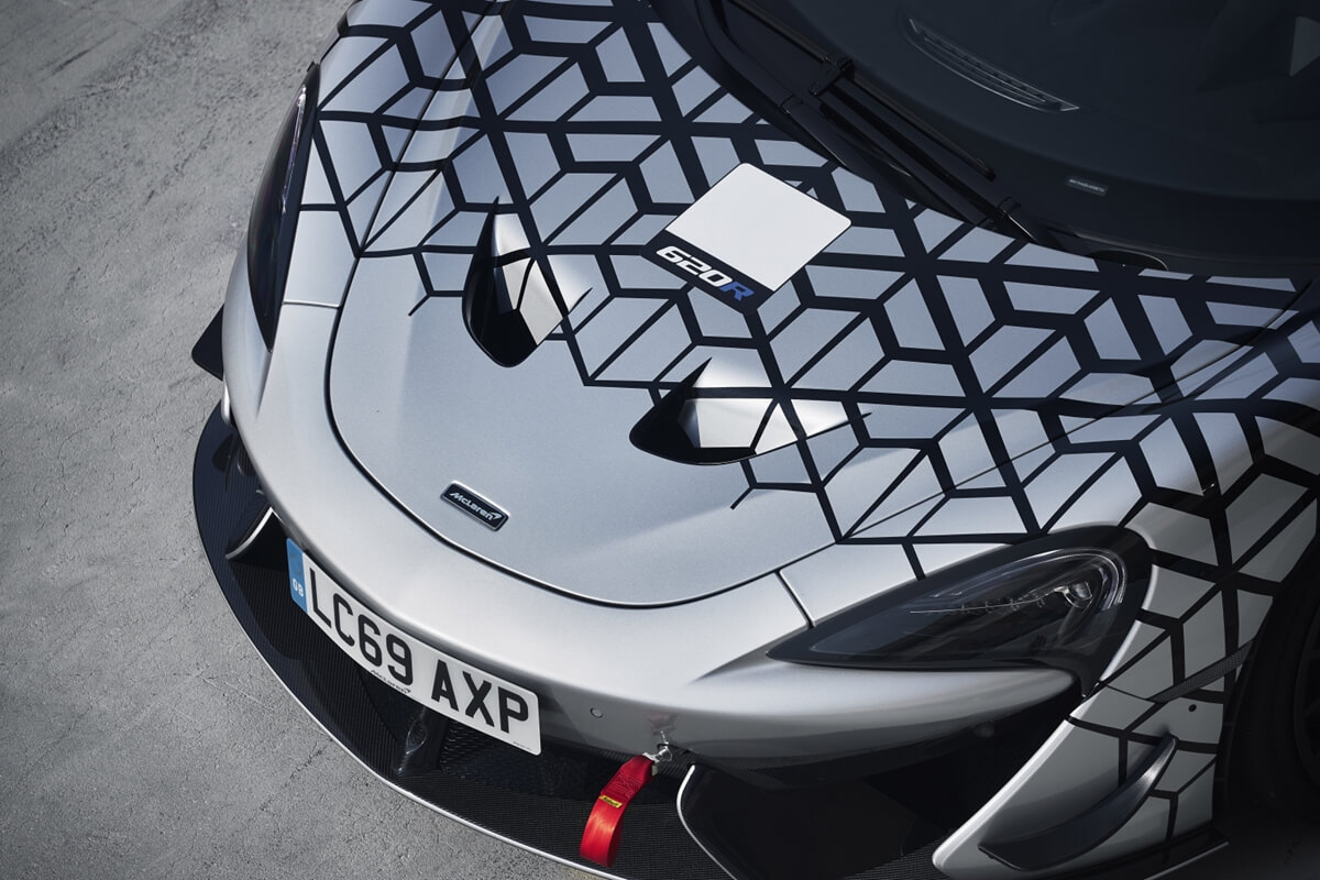 限量 350 輛！McLaren 運動系列最強之道路版賽車 McLaren 620R 登場