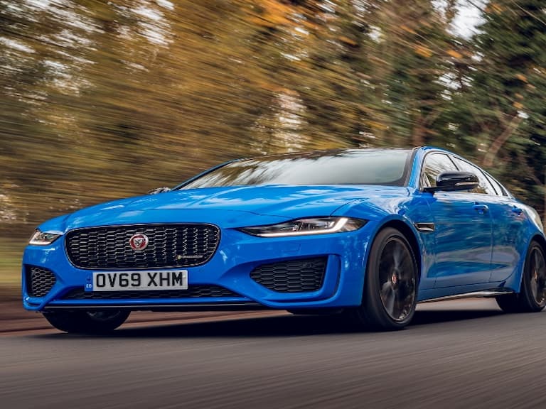 全球只有 200 台！Jaguar 絕美藍 XE Reims Edition 競速登場