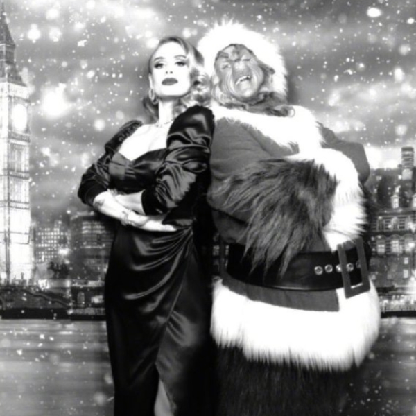 她是誰？英國歌后 Adele 分享聖誕節照，激瘦模樣令網友吃驚：簡直換了一個人！
